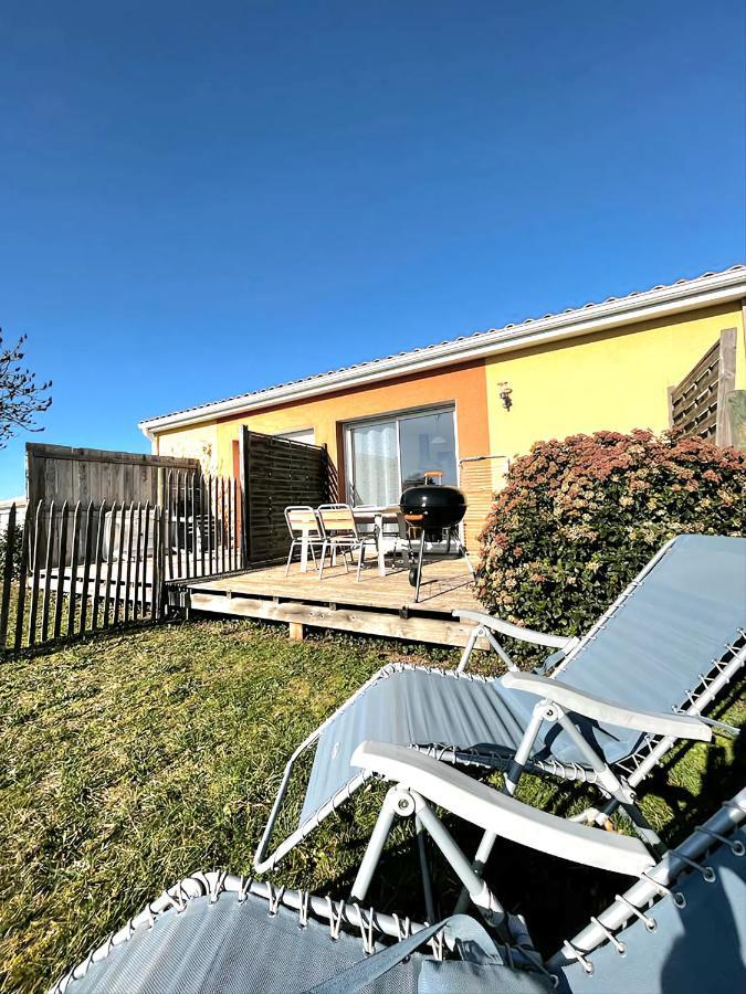 Logement Thermale Et De Tourisme Les Acacias 2 Jonzac Extérieur photo